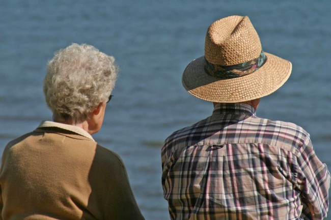 Dünya nüfusu yaşlanıyor